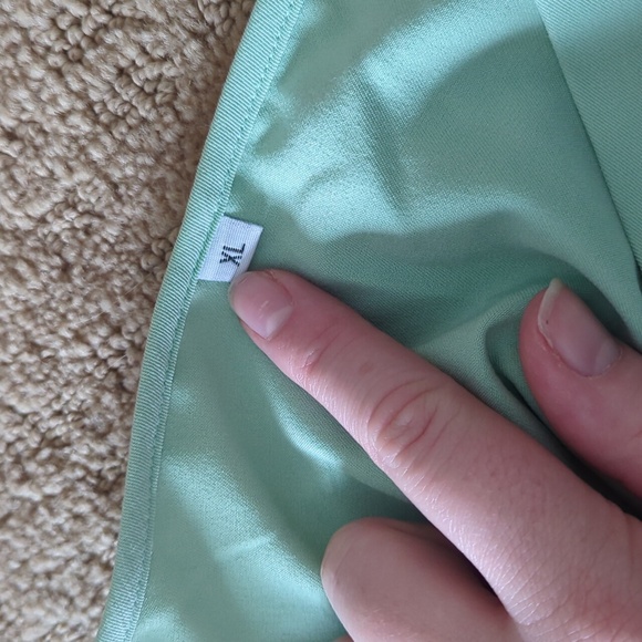 Lux scrub set in mint green - Picture 5 of 7